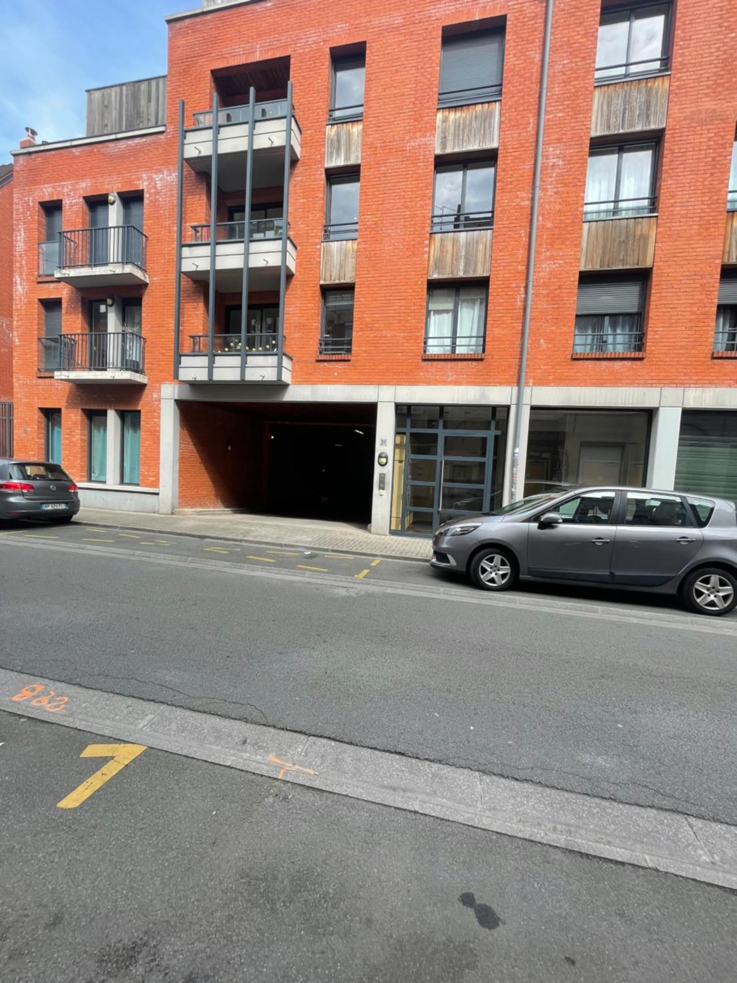 Chez Armando - Lille Centre Avec Option Parking Apartman Kültér fotó